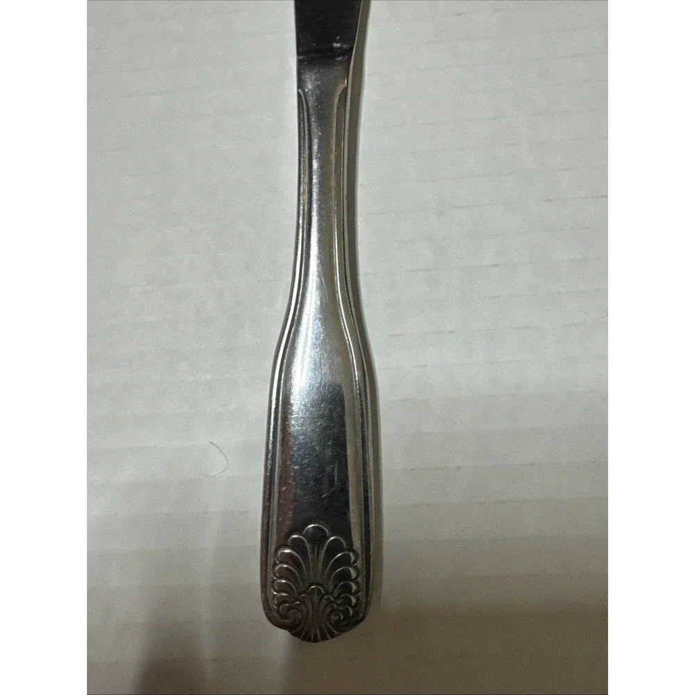 Reed & Barton Colonial Shell  Modern Hollow Butter Spreader Flat Handle
